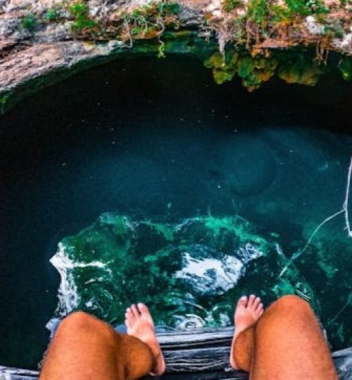 cenote-y-piesa.jpeg